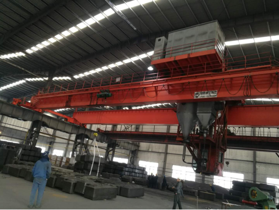 焙燒吸卸料天車有哪些優(yōu)勢(shì)？